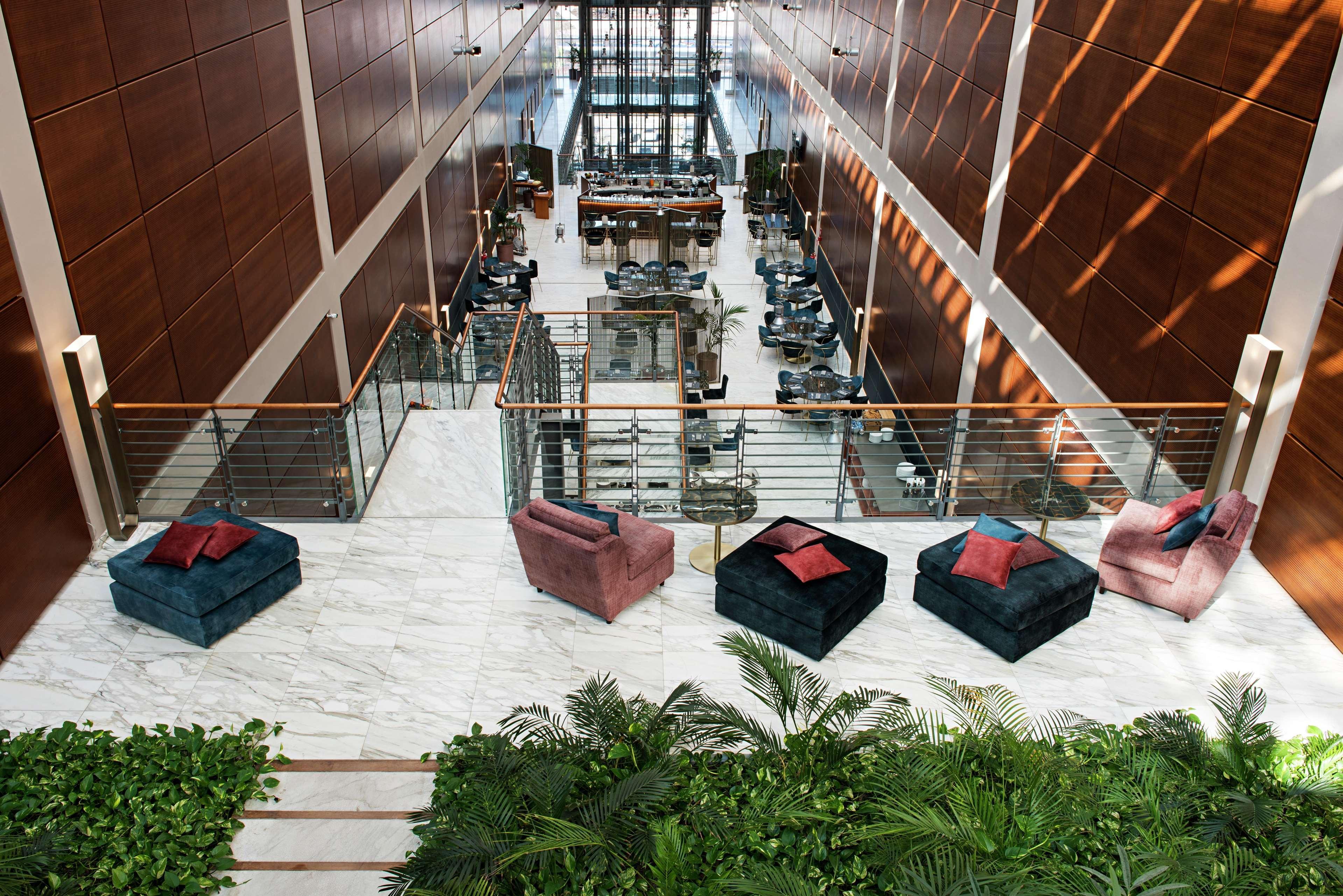 Doubletree By Hilton Turin Lingotto Hotel Exterior photo