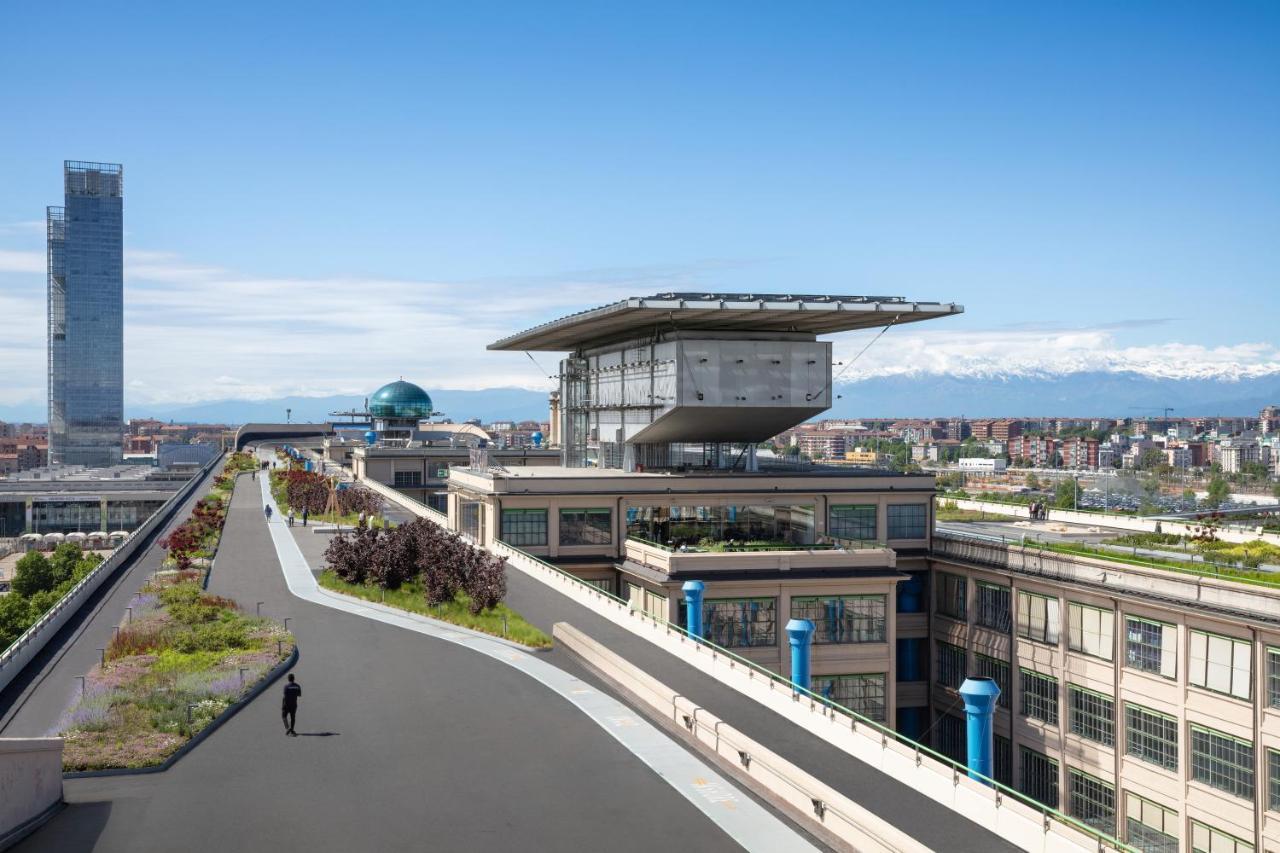 Doubletree By Hilton Turin Lingotto Hotel Exterior photo