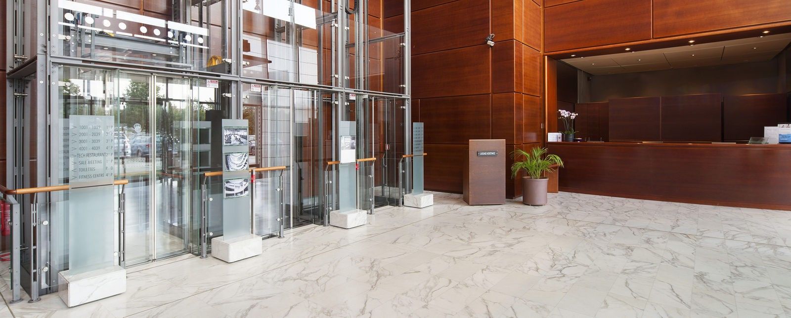 Doubletree By Hilton Turin Lingotto Hotel Exterior photo