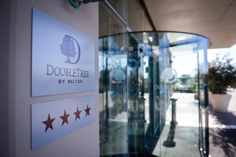 Doubletree By Hilton Turin Lingotto Hotel Exterior photo